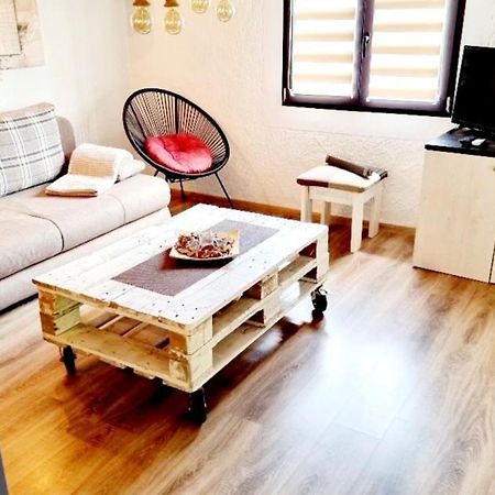 Apartman Malia - Nice&Cozy Ðurđevac Exterior foto