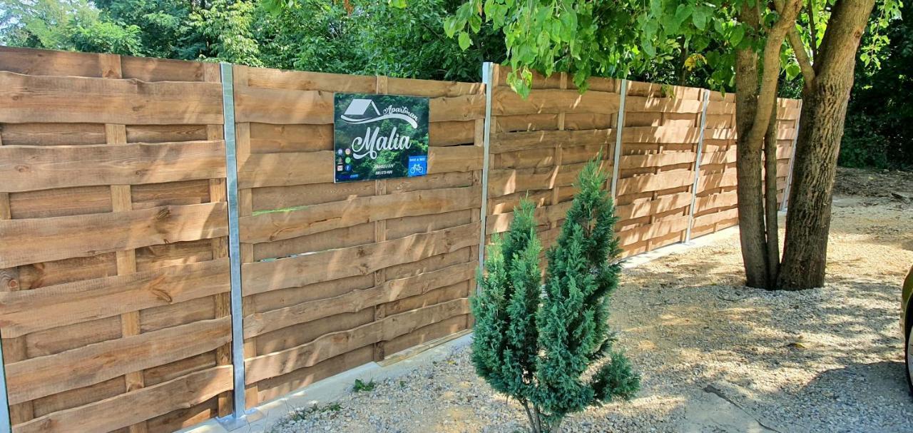 Apartman Malia - Nice&Cozy Ðurđevac Exterior foto